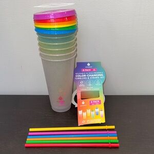 NWOT color changing 24 ounce tumblers